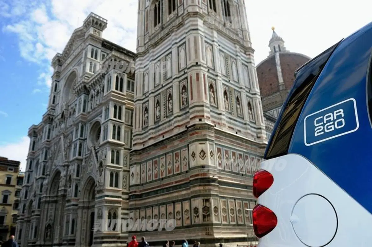 car2go: il car-sharing di smart sbarca a Firenze (25)