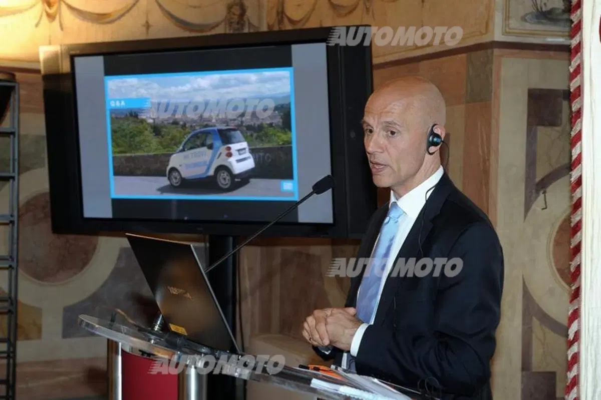 car2go: il car-sharing di smart sbarca a Firenze (27)