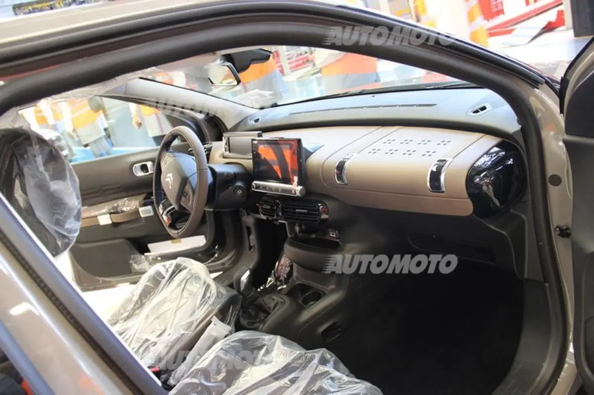 Bertol: «La nuova Citroen C4 Cactus nasce a Madrid. Ecco come» (9)
