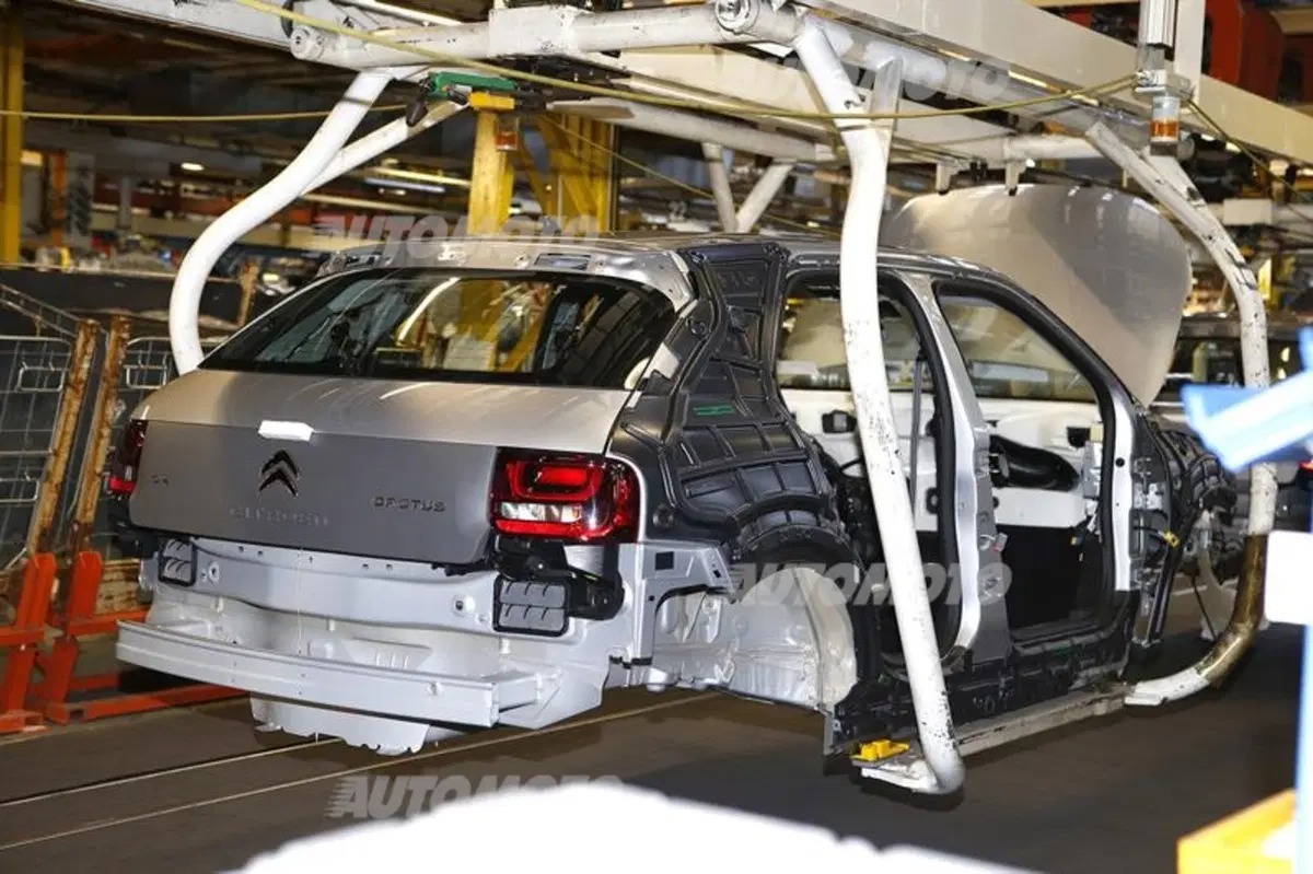 Bertol: «La nuova Citroen C4 Cactus nasce a Madrid. Ecco come» (25)