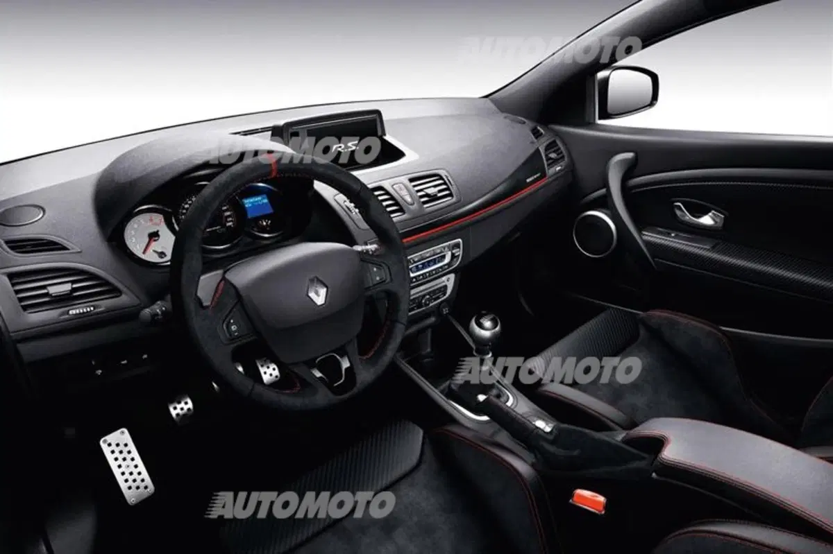 Renault Megane R.S. 275 Trophy: una serie limitata per l'estero (6)