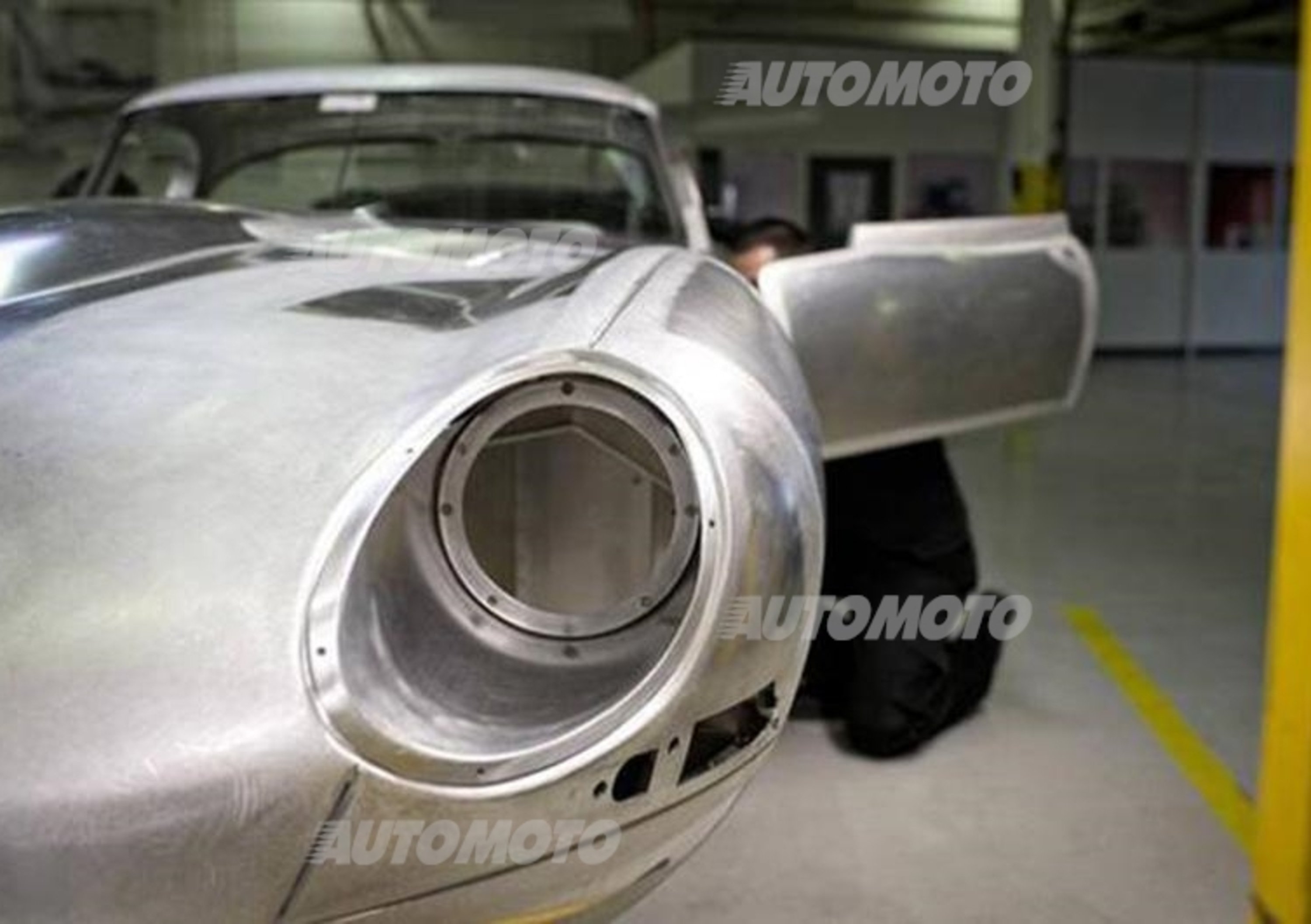 Jaguar E-Type Lightweight: verranno ricostruiti 6 esemplari