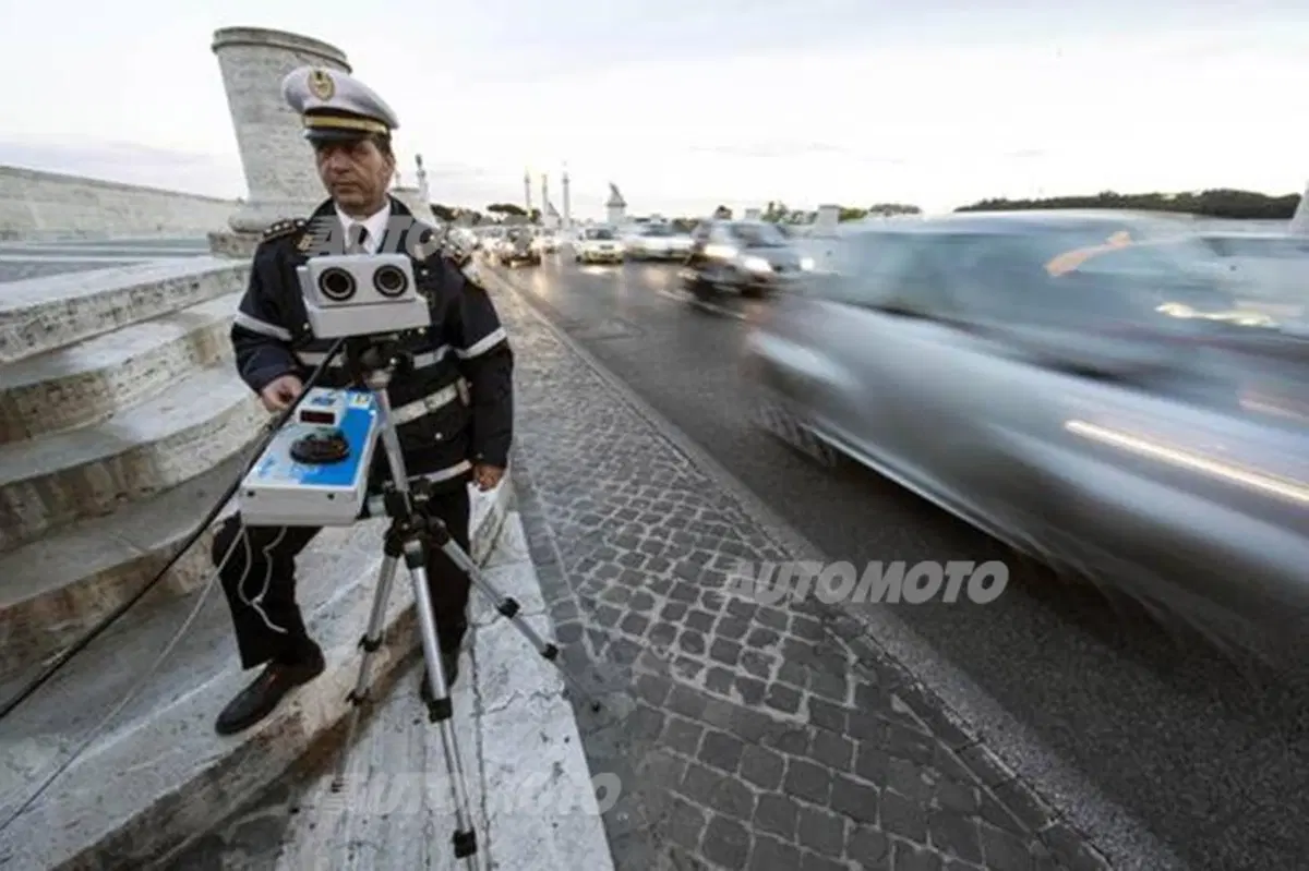 Roma: 7 nuovi autovelox e telecamere hi-tec. Guerra alla velocità o tranelli per far cassa? (5)