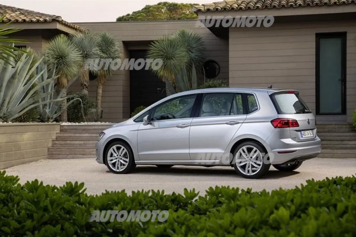 Volkswagen Golf Sportsvan: i prezzi (12)