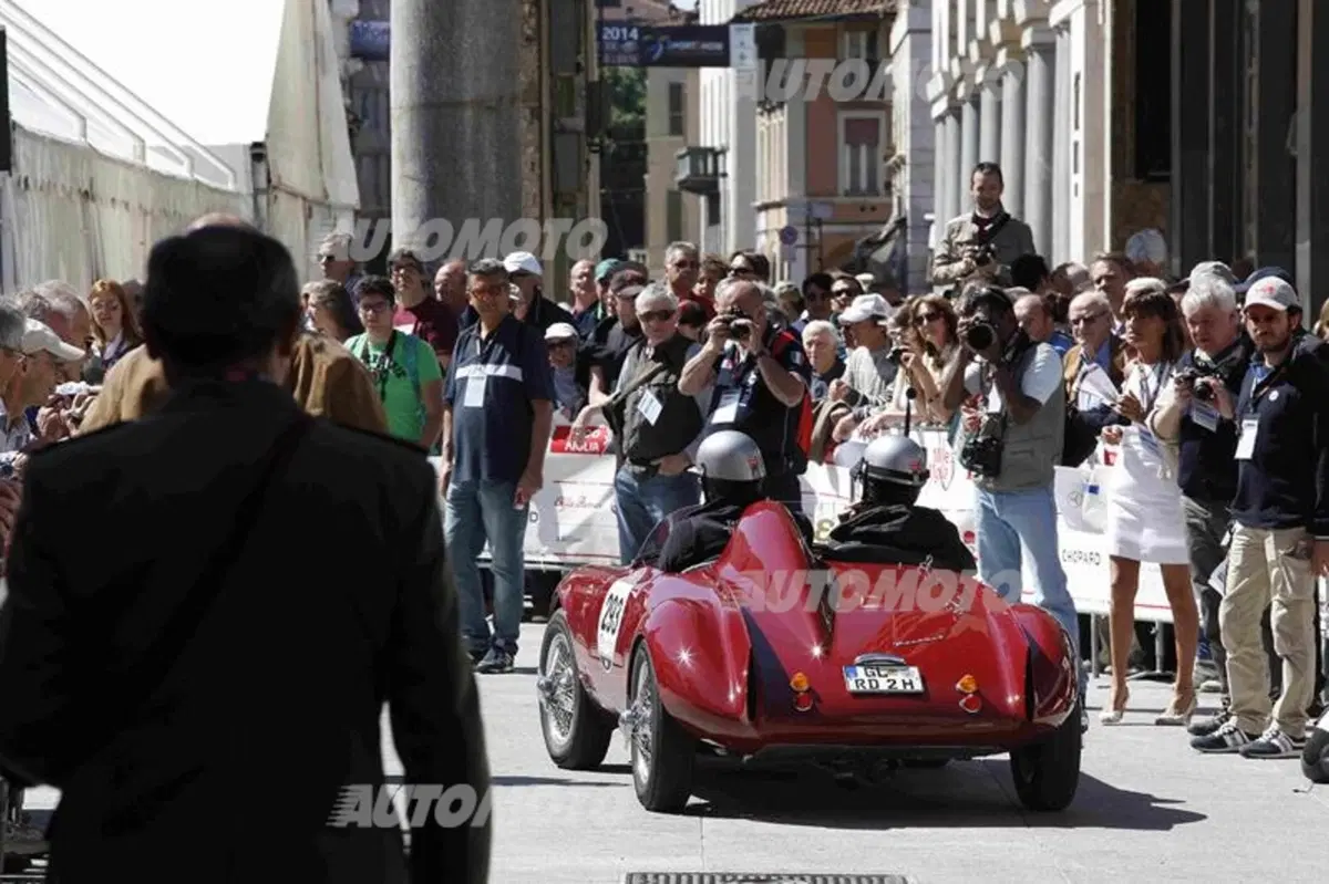 Mille Miglia: partita l'edizione 2014 (2)