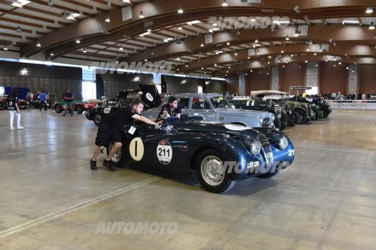 Mille Miglia: partita l'edizione 2014 (10)