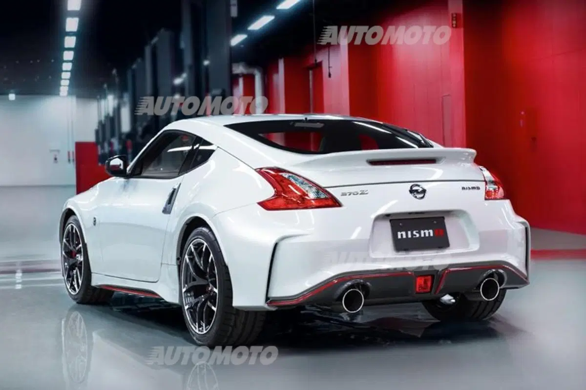 Nissan 370Z Nismo restyling: strizza l'occhio alla GT-R (2)