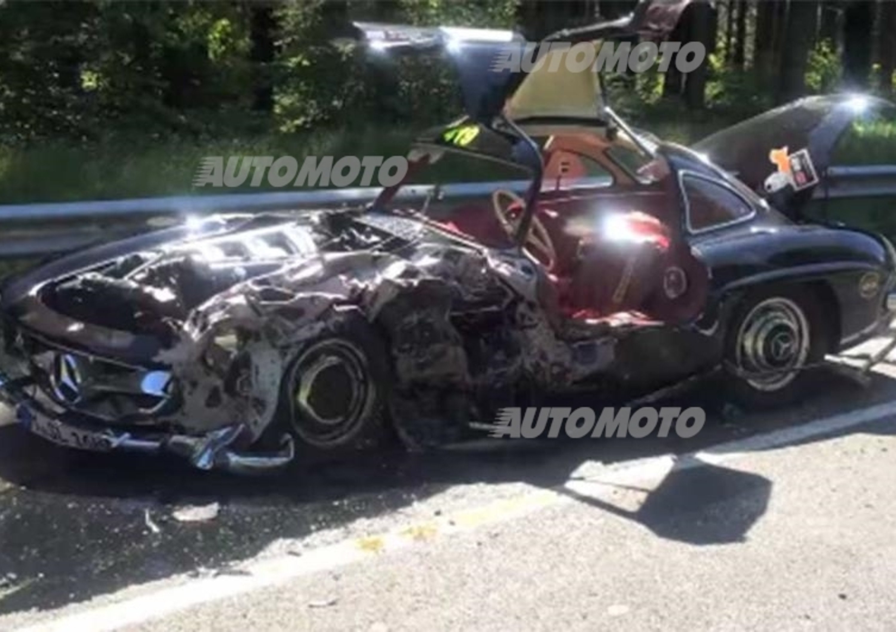 Mille Miglia: terribile incidente per una Mercedes 300 SL. Valeva (almeno) 300.000 euro