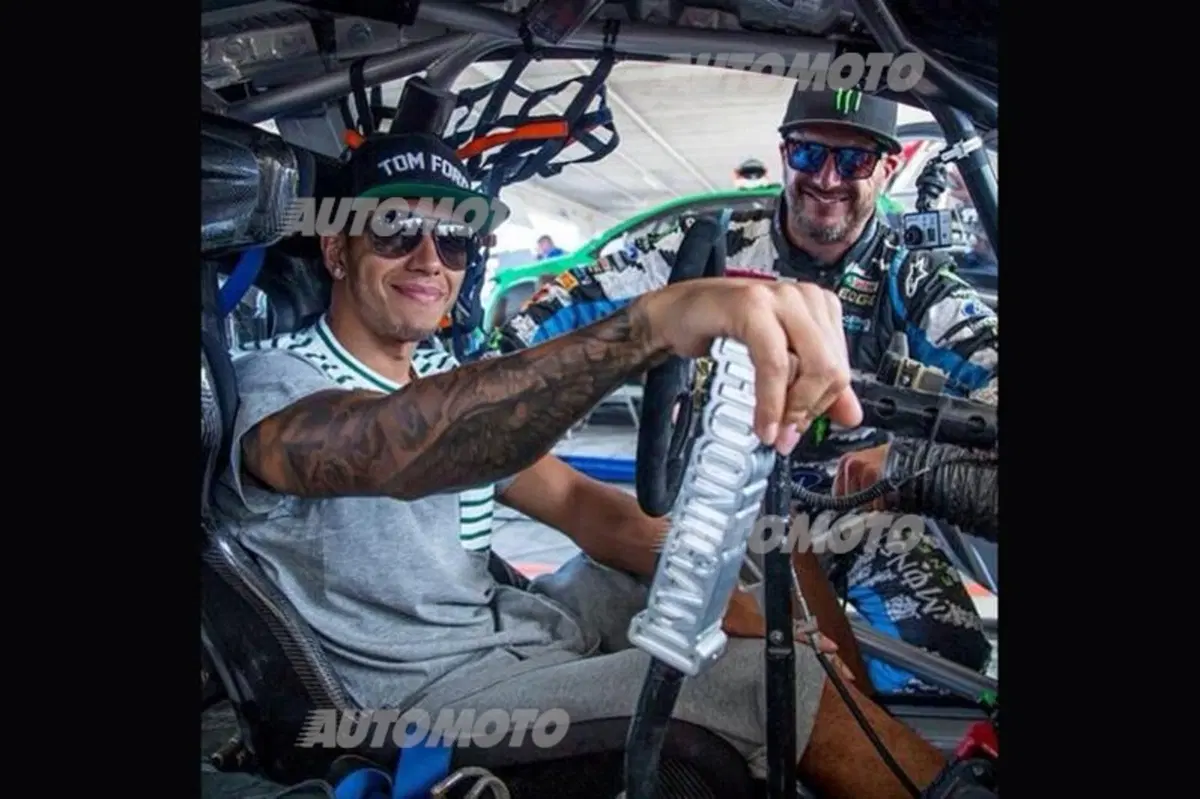 Ken Block vs Lewis Hamilton: quando il Rally sfida la Formula 1 (3)