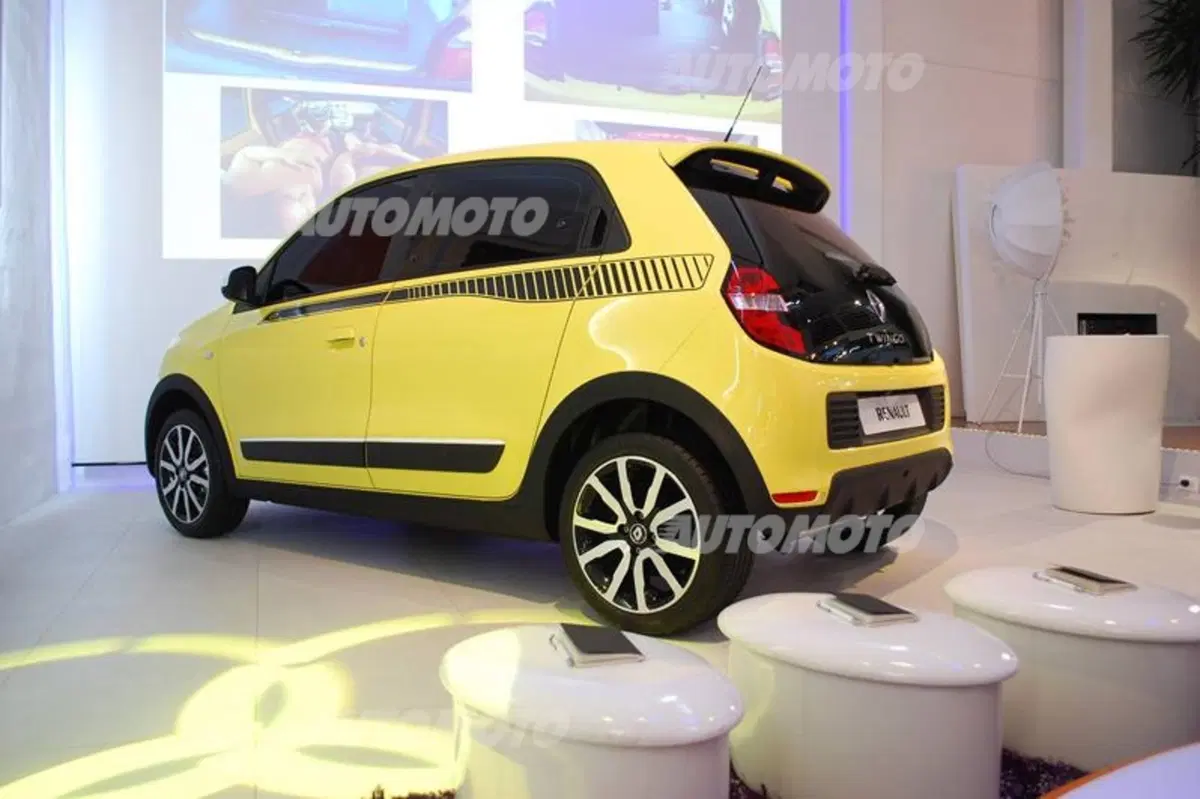 Renault: parte dall'Italia il tour europeo per conoscere la nuova Twingo
