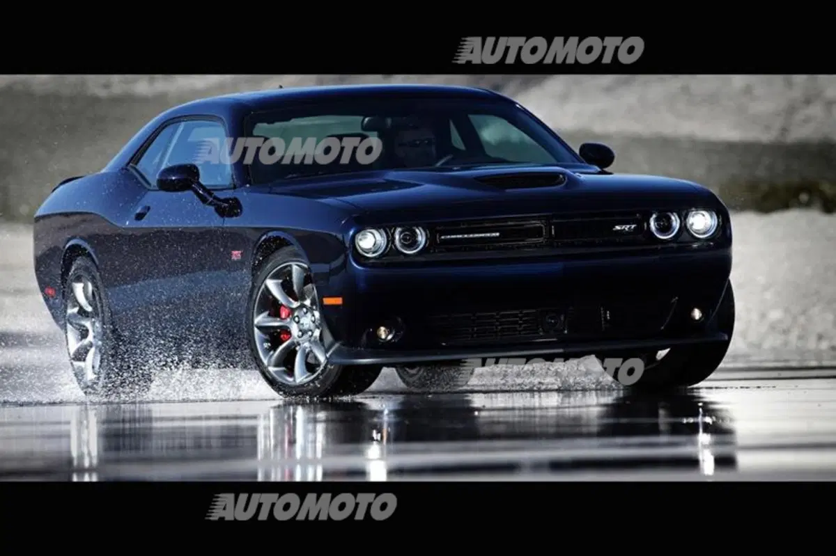 Dodge Challenger SRT e Challenger SRT Hellcat: fate largo ai V8 (5)