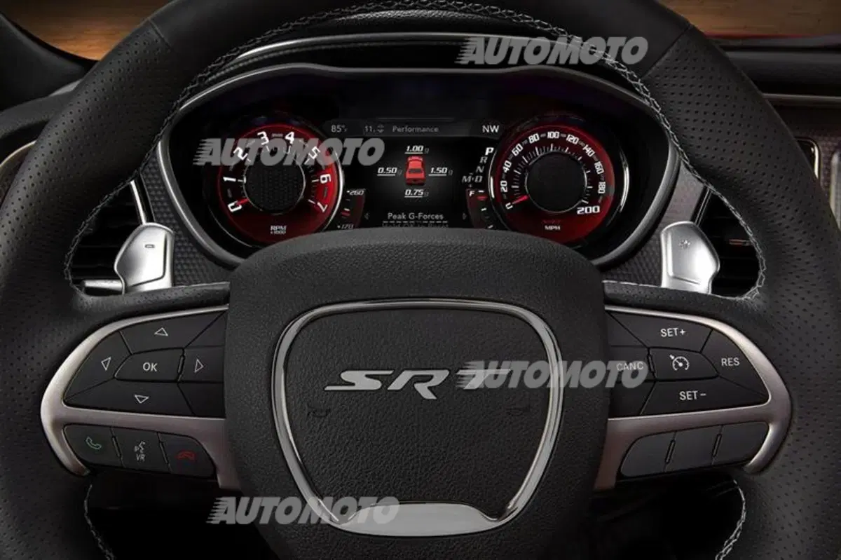 Dodge Challenger SRT e Challenger SRT Hellcat: fate largo ai V8 (13)