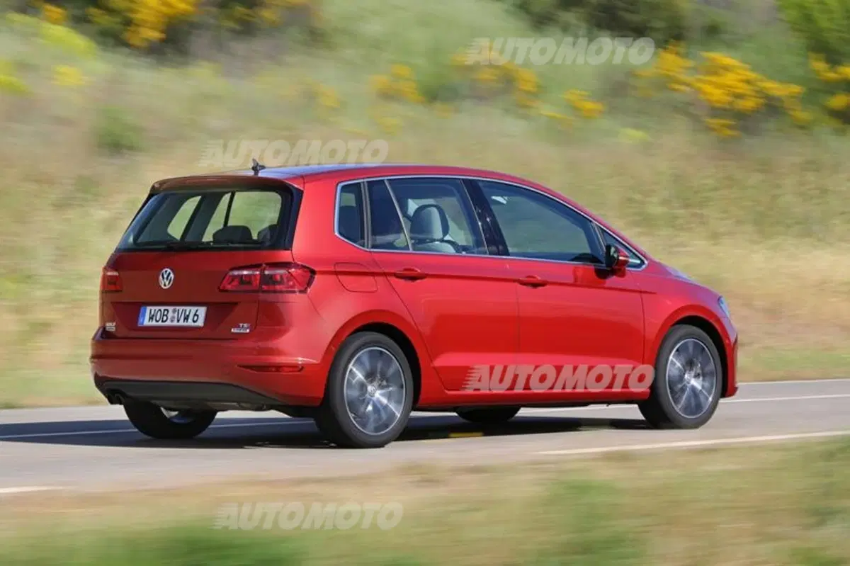Volkswagen Golf Sportsvan (2)