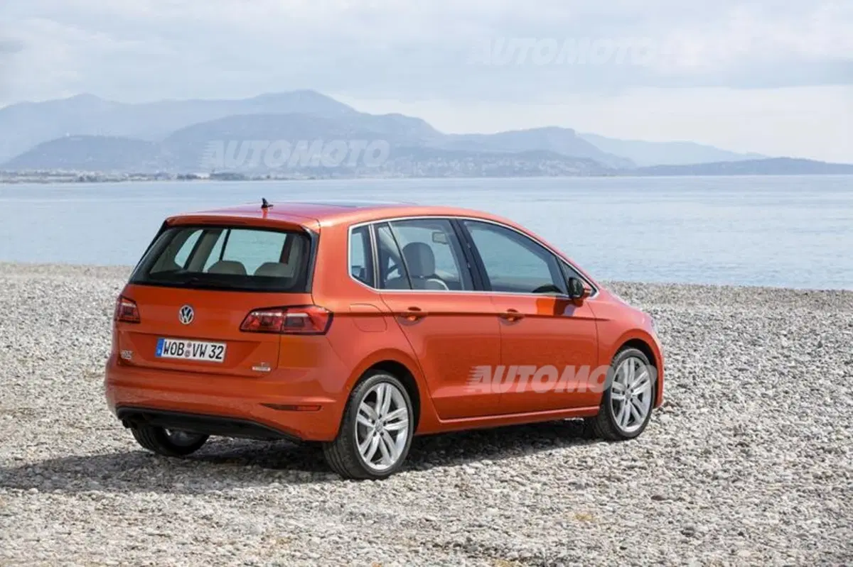 Volkswagen Golf Sportsvan (11)