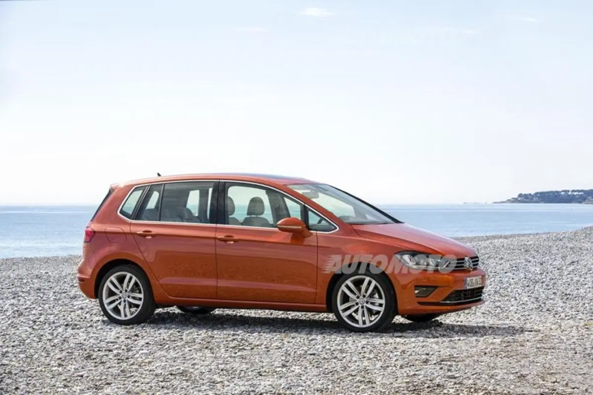 Volkswagen Golf Sportsvan (13)