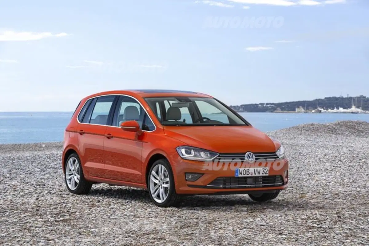 Volkswagen Golf Sportsvan (23)