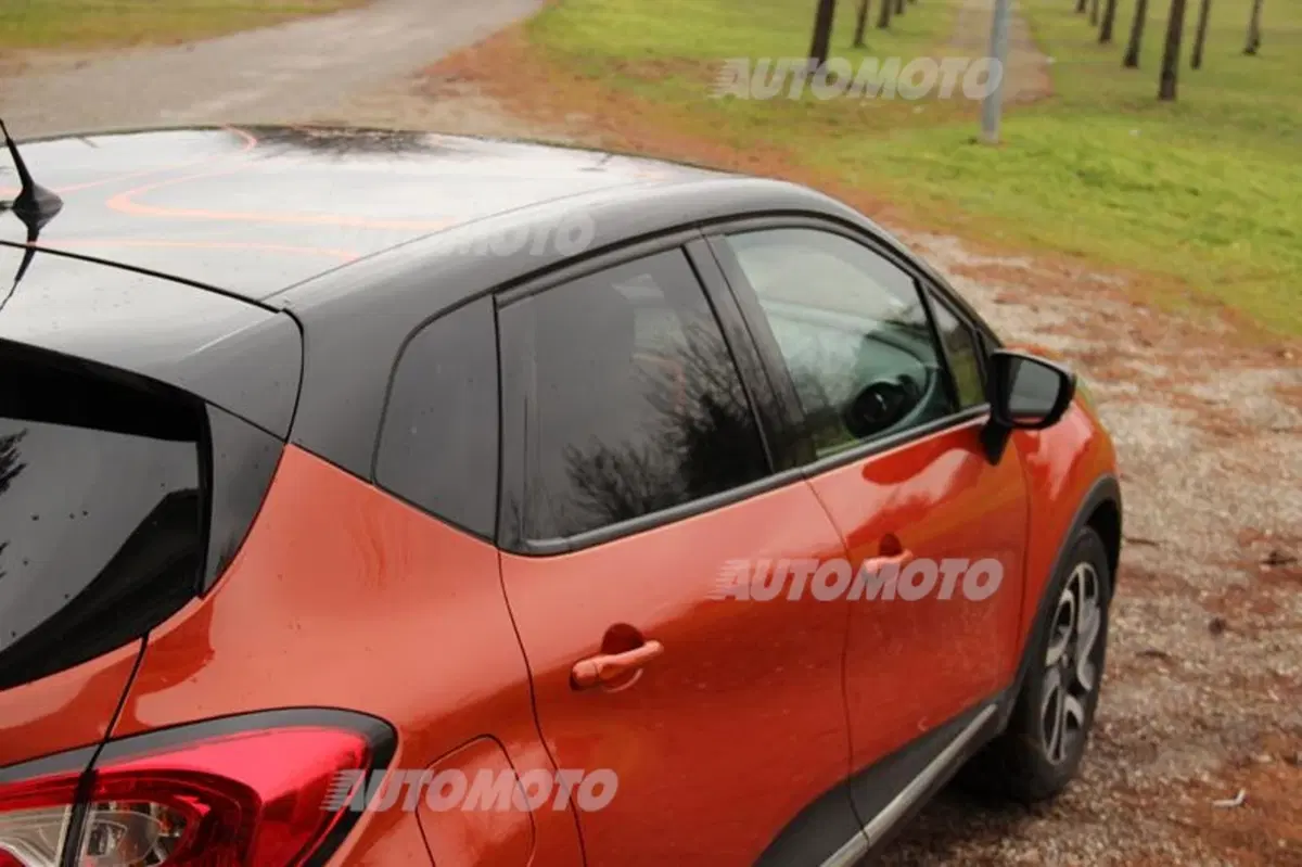 Renault Captur (58)