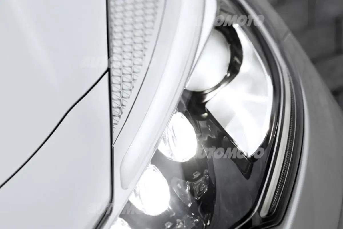 Citroen DS3 restyling: sguardo full-led (31)