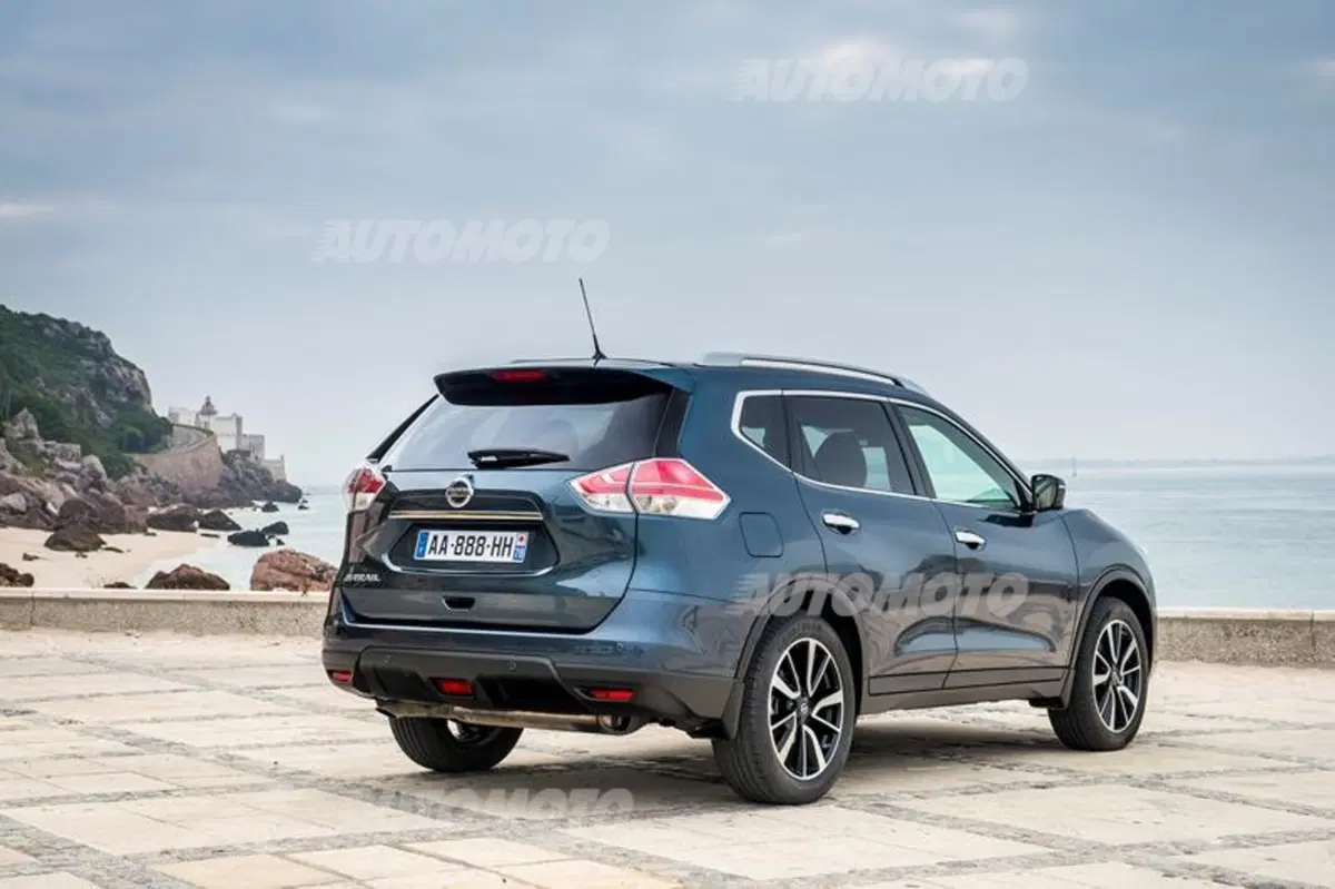 Nissan X-Trail (16)