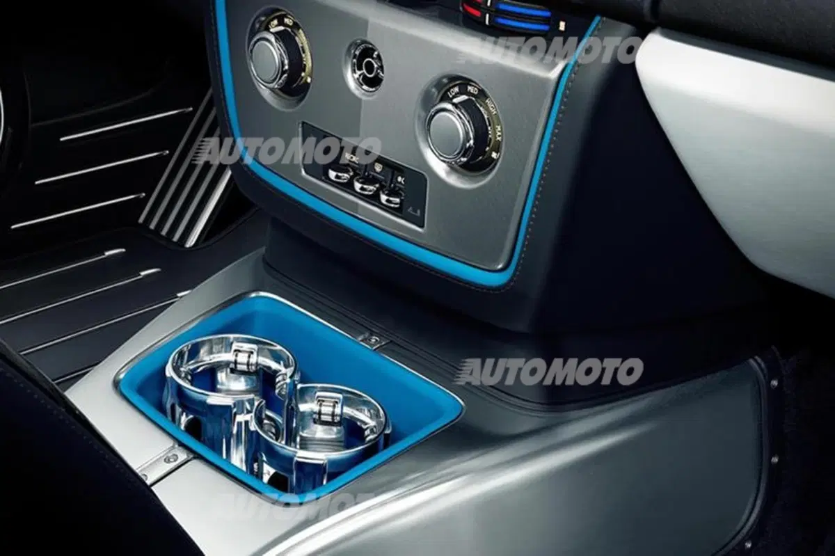 Rolls-Royce Phantom Drophead Coupé Waterspeed Collection (4)