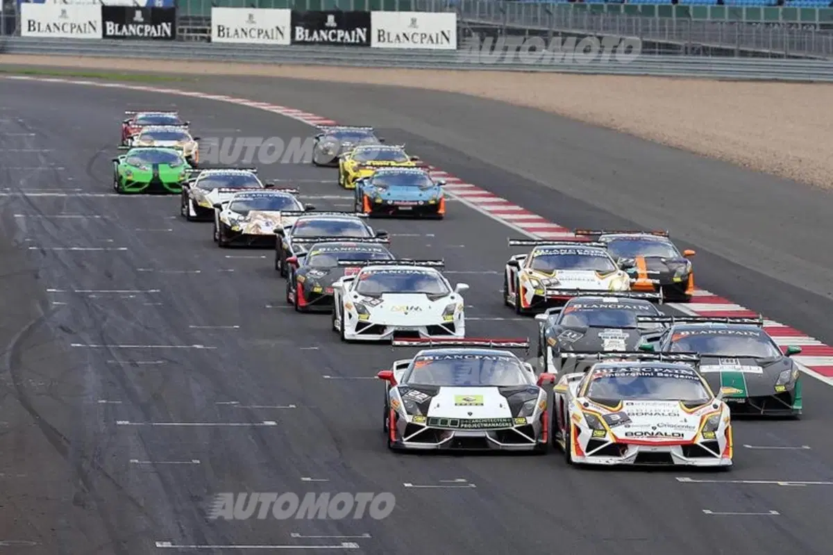 Lamborghini Super Trofeo, Silverstone. Pavlovic: «Un grande lavoro di squadra»