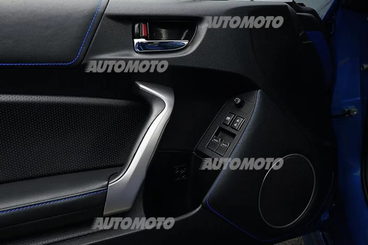 Subaru BRZ Blue Special Edition (12)
