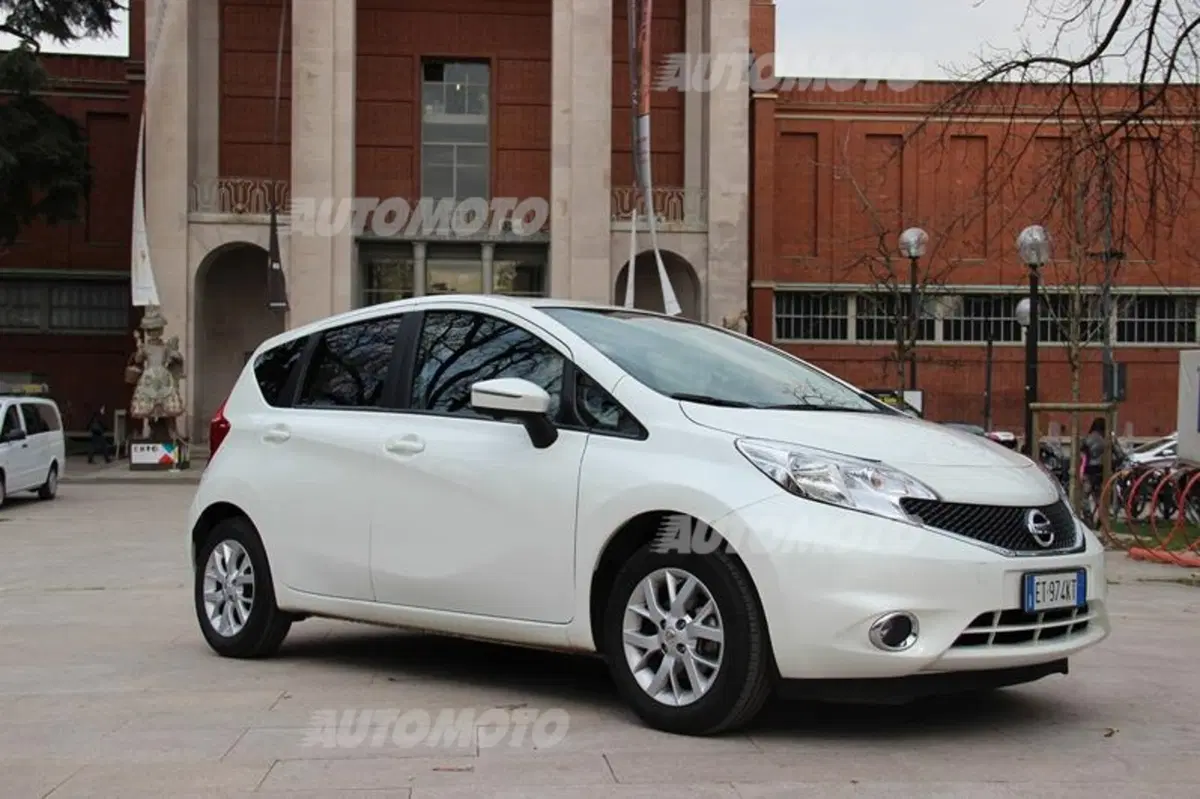 Nissan Note 1.2 80 CV (12)