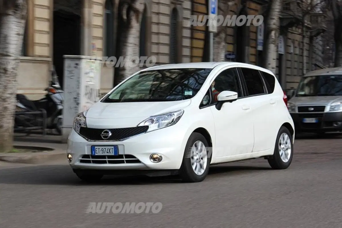 Nissan Note 1.2 80 CV (15)
