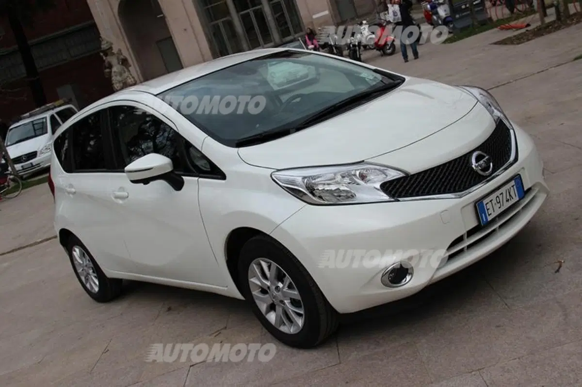 Nissan Note 1.2 80 CV (22)