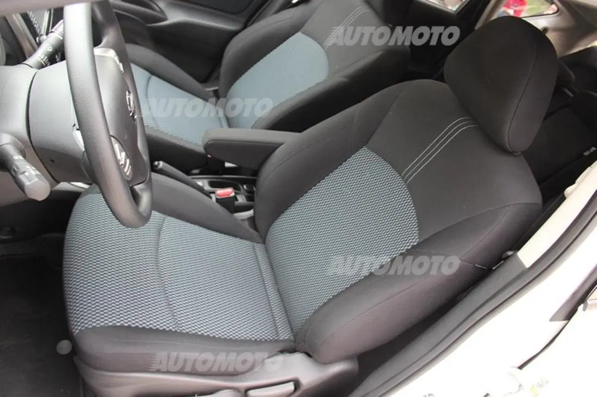 Nissan Note 1.2 80 CV (26)