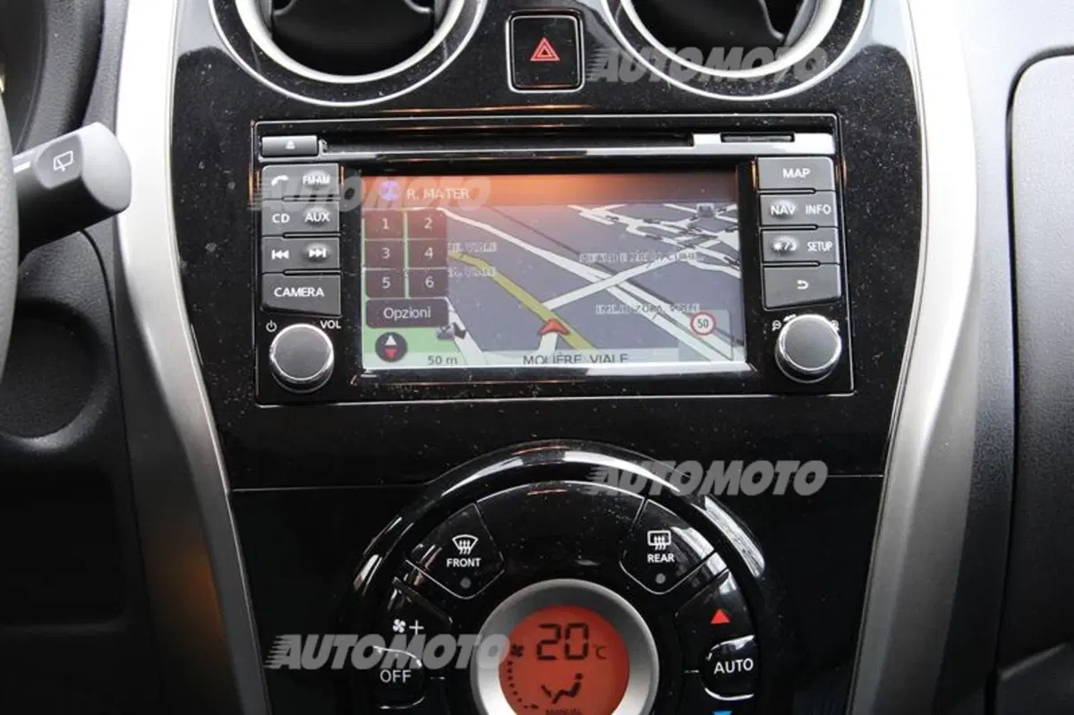 Nissan Note 1.2 80 CV (27)