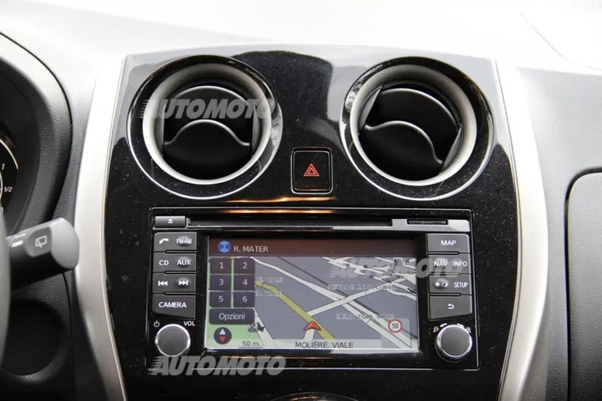 Nissan Note 1.2 80 CV (28)