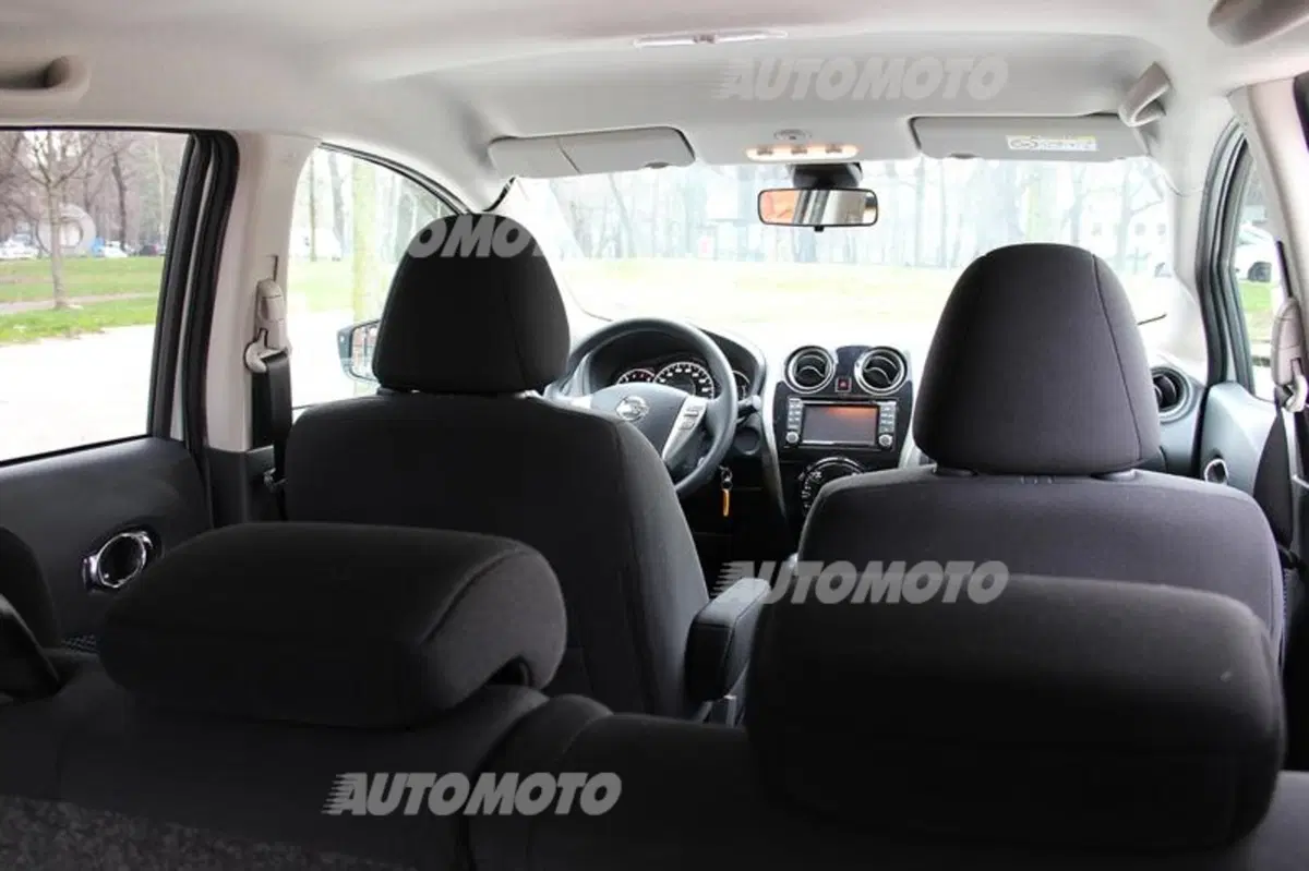 Nissan Note 1.2 80 CV (43)