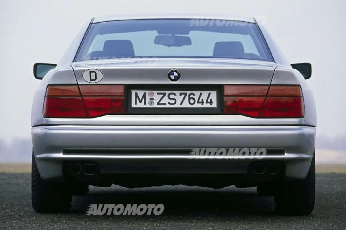 Amarcord: BMW Serie 8, la supercar simbolo degli anni '90 (3)