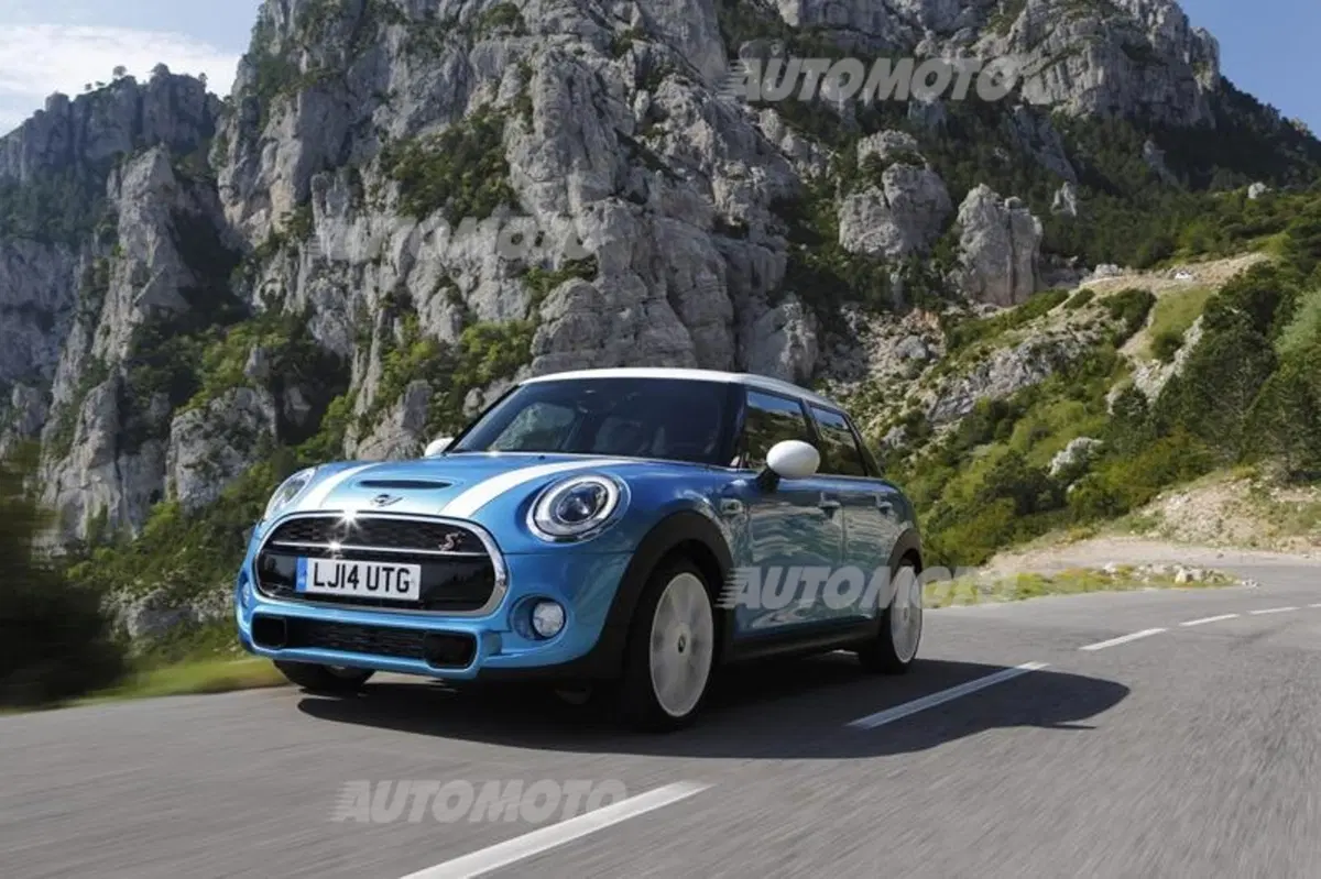 Nuova Mini: ecco la versione a 5 porte (2)