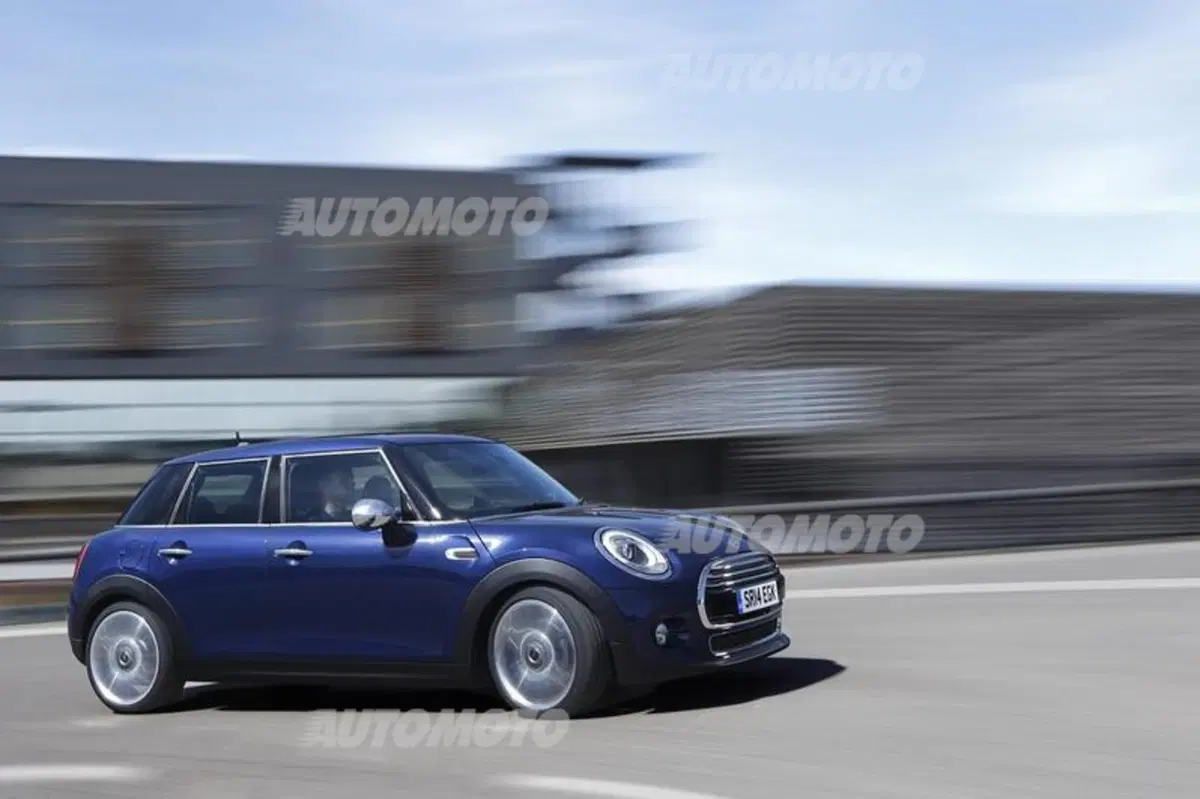 Nuova Mini: ecco la versione a 5 porte (7)