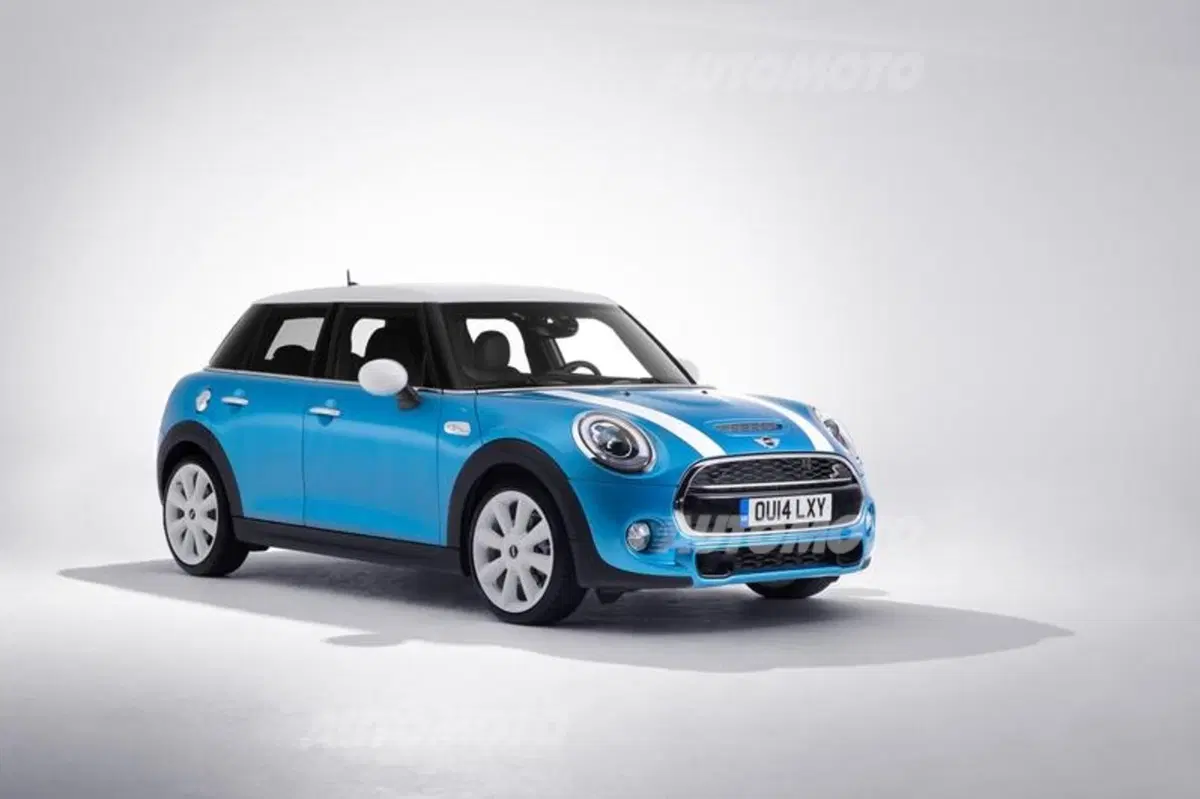 Nuova Mini: ecco la versione a 5 porte (15)