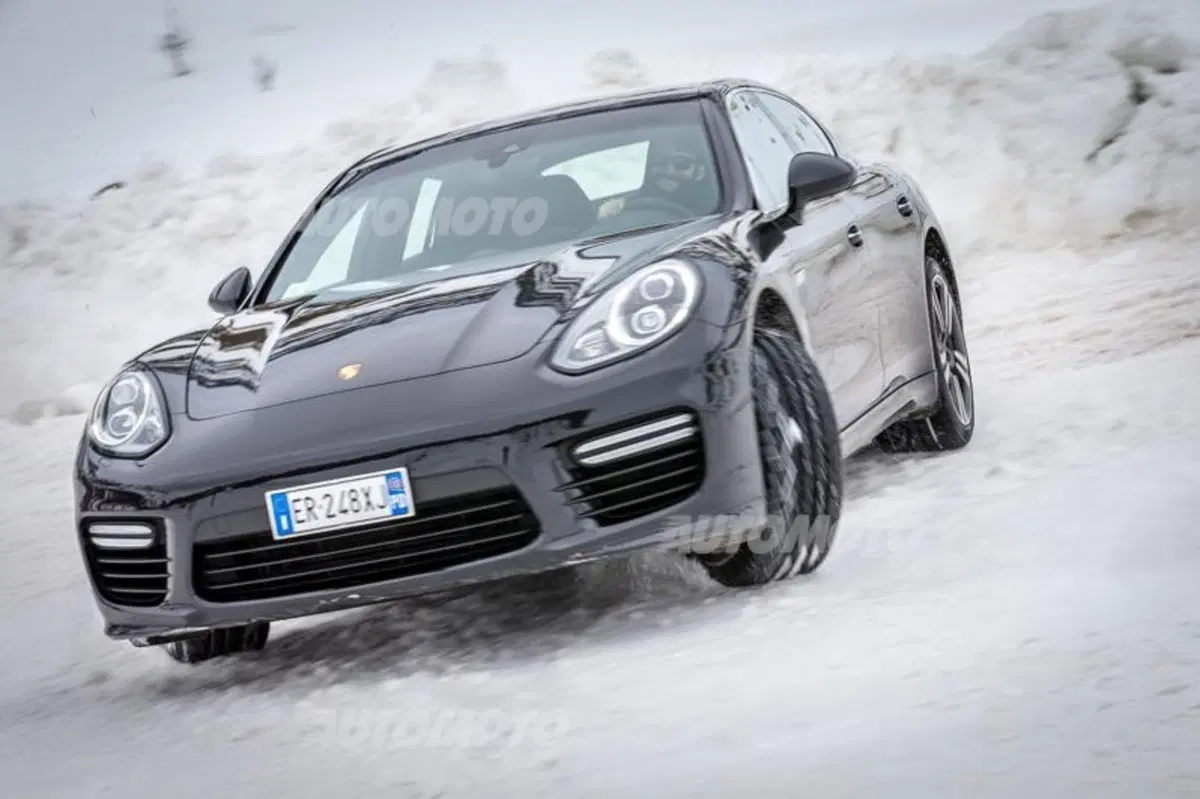 Porsche Panamera Turbo (5)