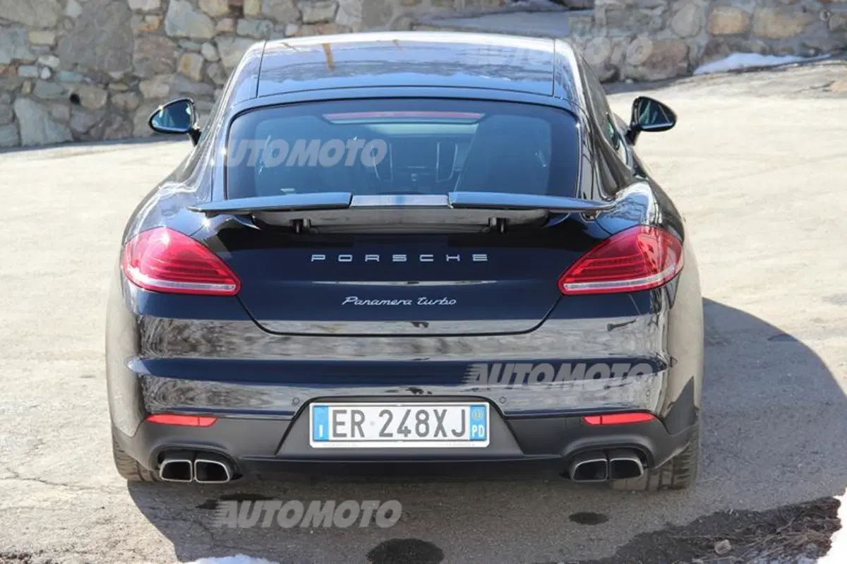 Porsche Panamera Turbo (16)