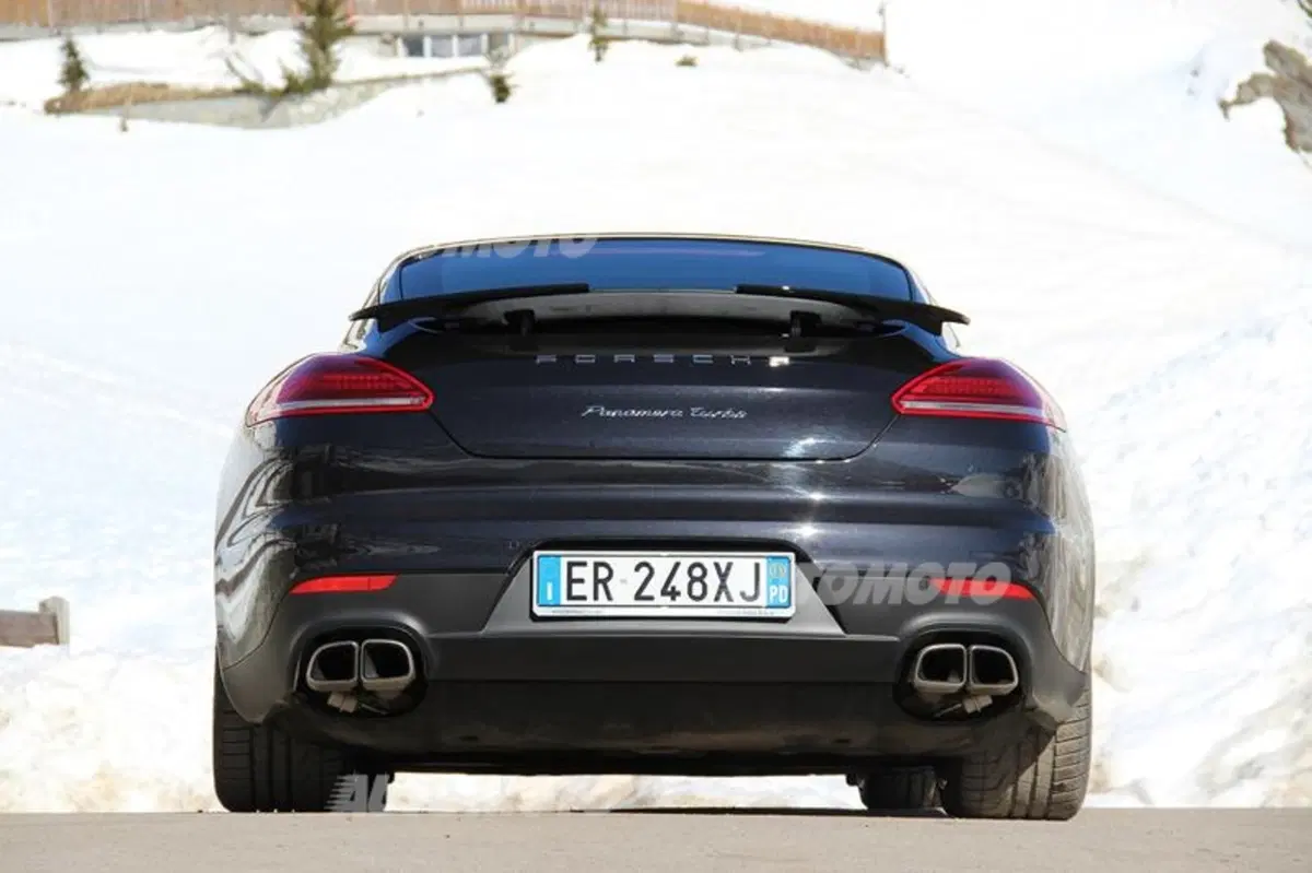 Porsche Panamera Turbo (20)