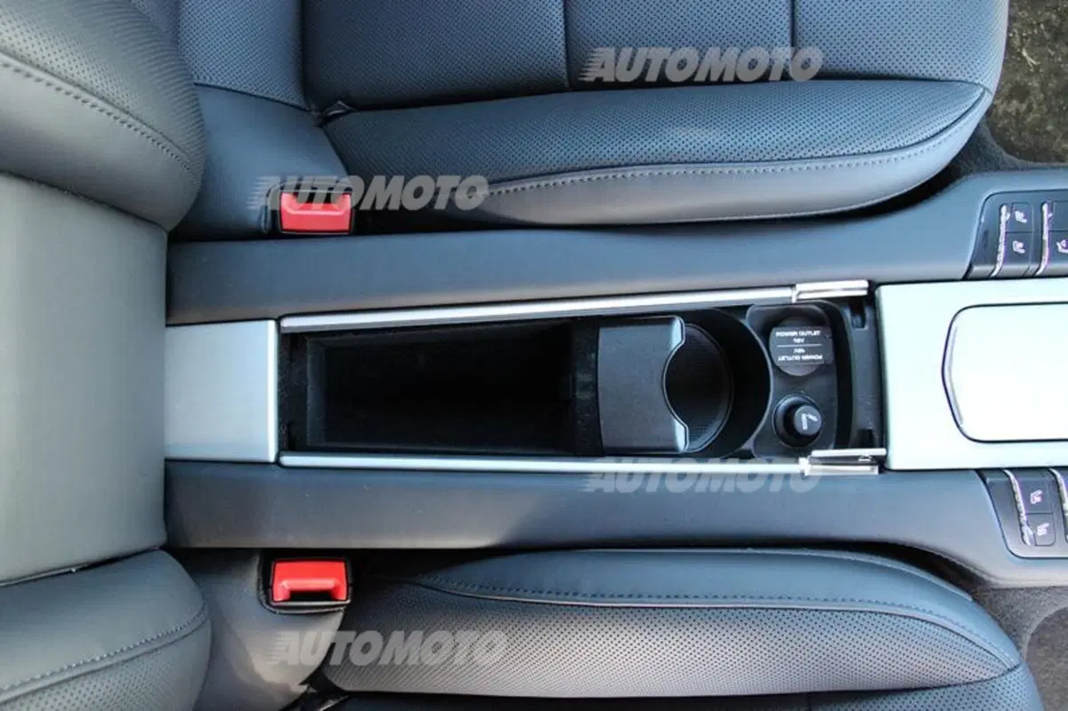 Porsche Panamera Turbo (46)