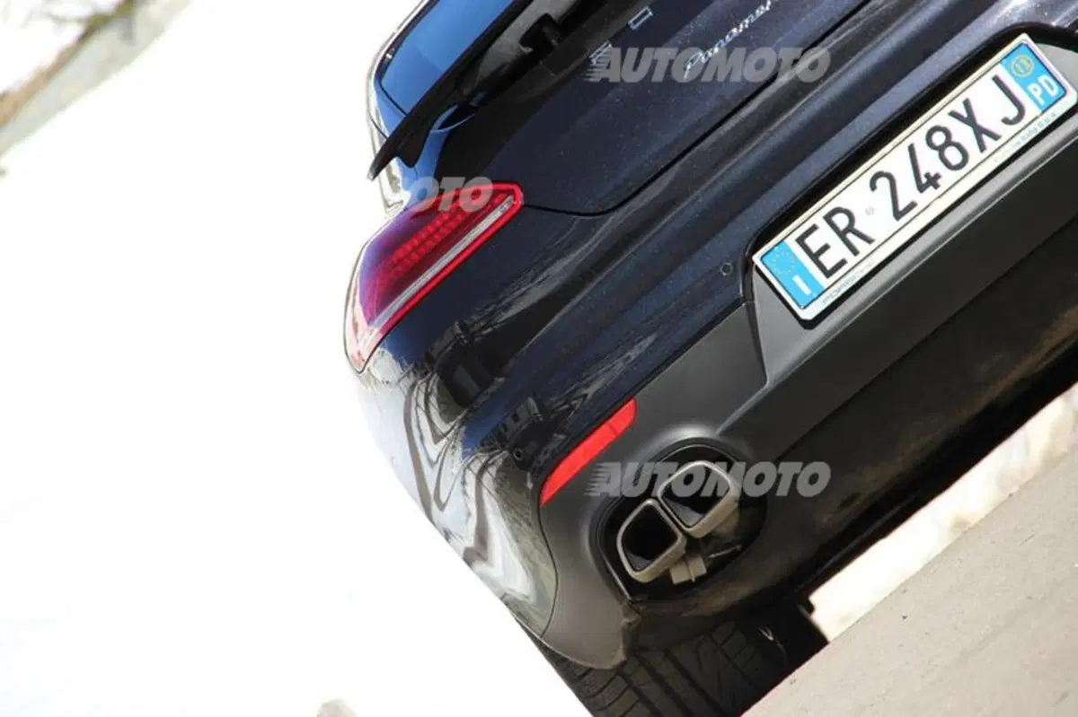 Porsche Panamera Turbo (65)