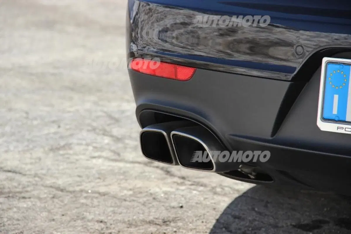 Porsche Panamera Turbo (67)
