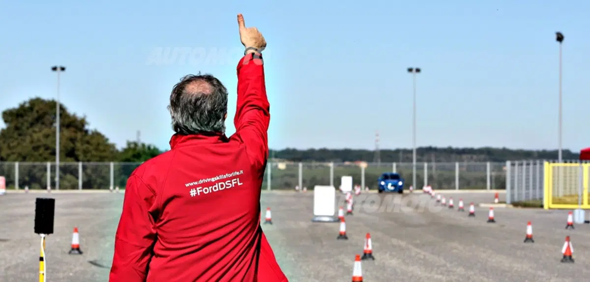 Ford Driving Skills For Life: la guida sicura spiegata ai giovani (10)