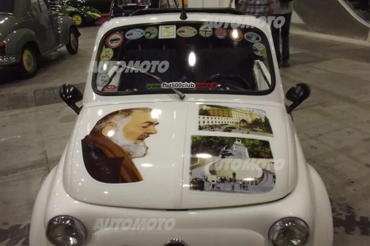 Roma: è il weekend del Fuoriserie dedicato ad auto e moto d'epoca (12)