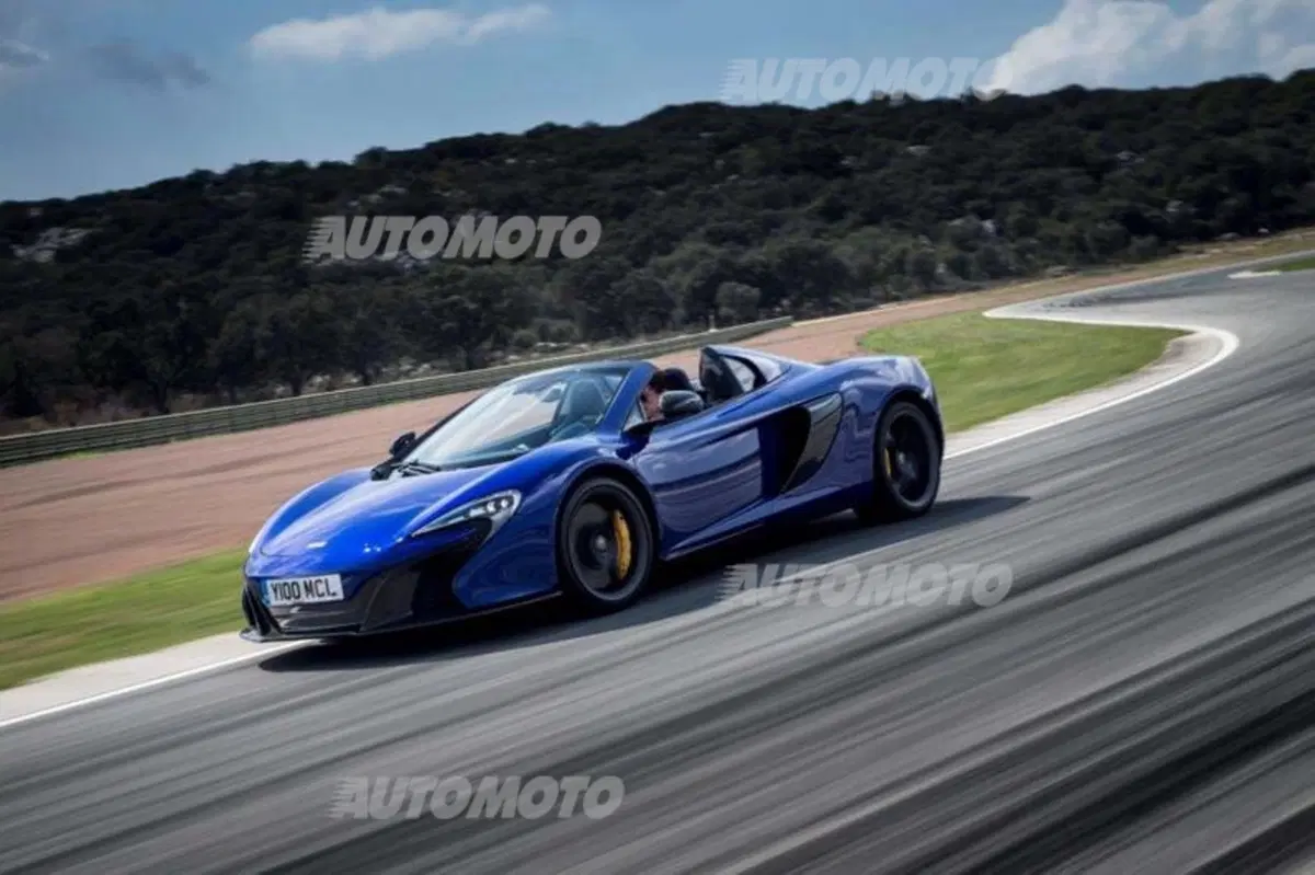 McLaren 650S Spider (12)