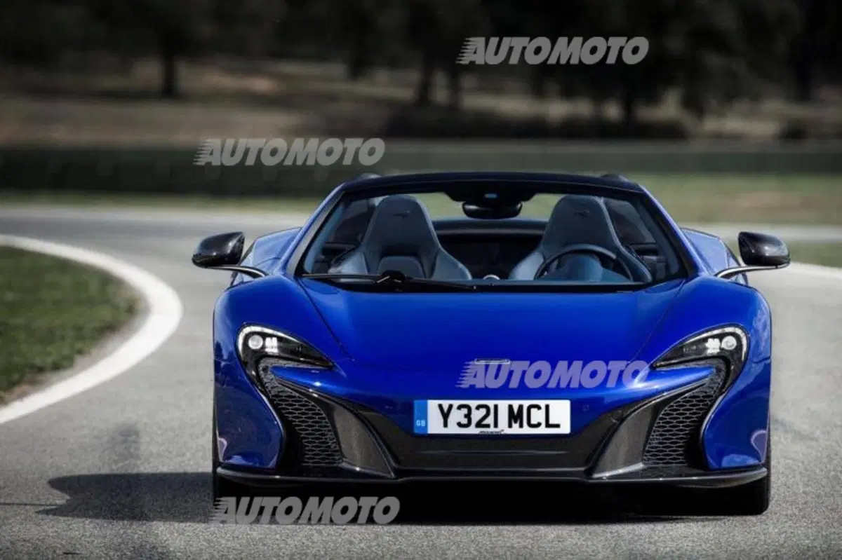 McLaren 650S Spider (16)