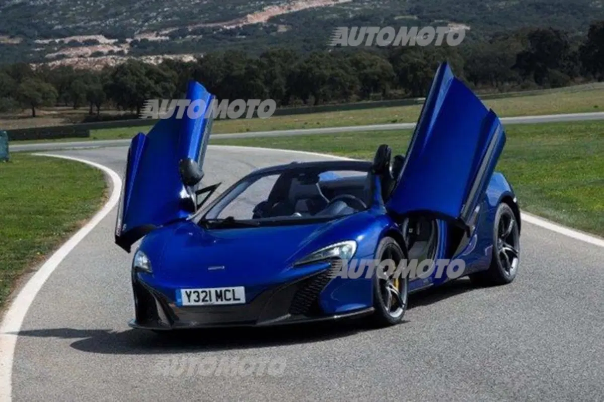 McLaren 650S Spider (17)