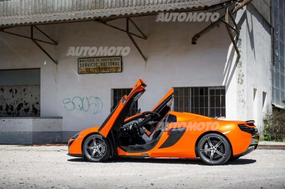 McLaren 650S Spider (18)