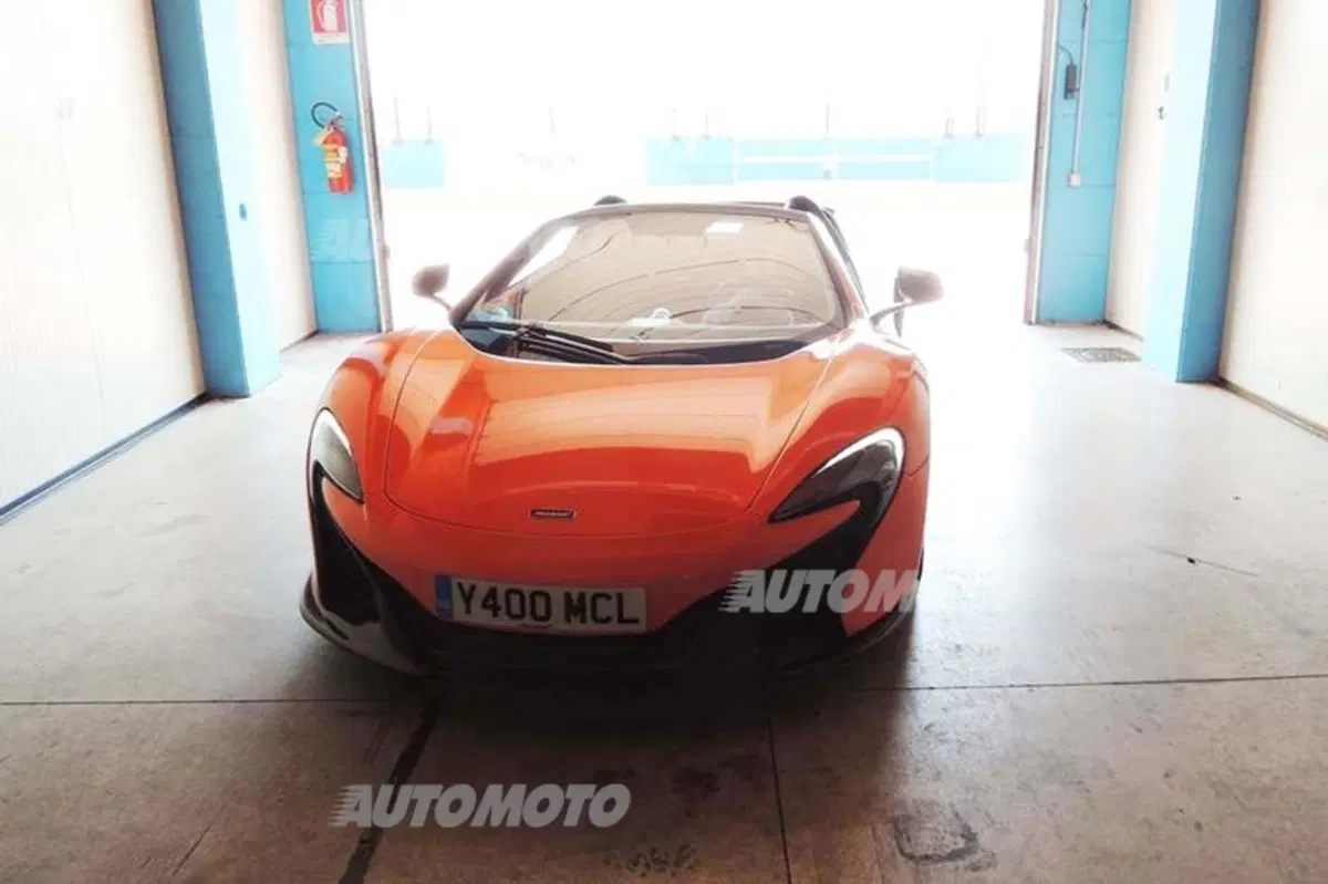 McLaren 650S Spider (27)